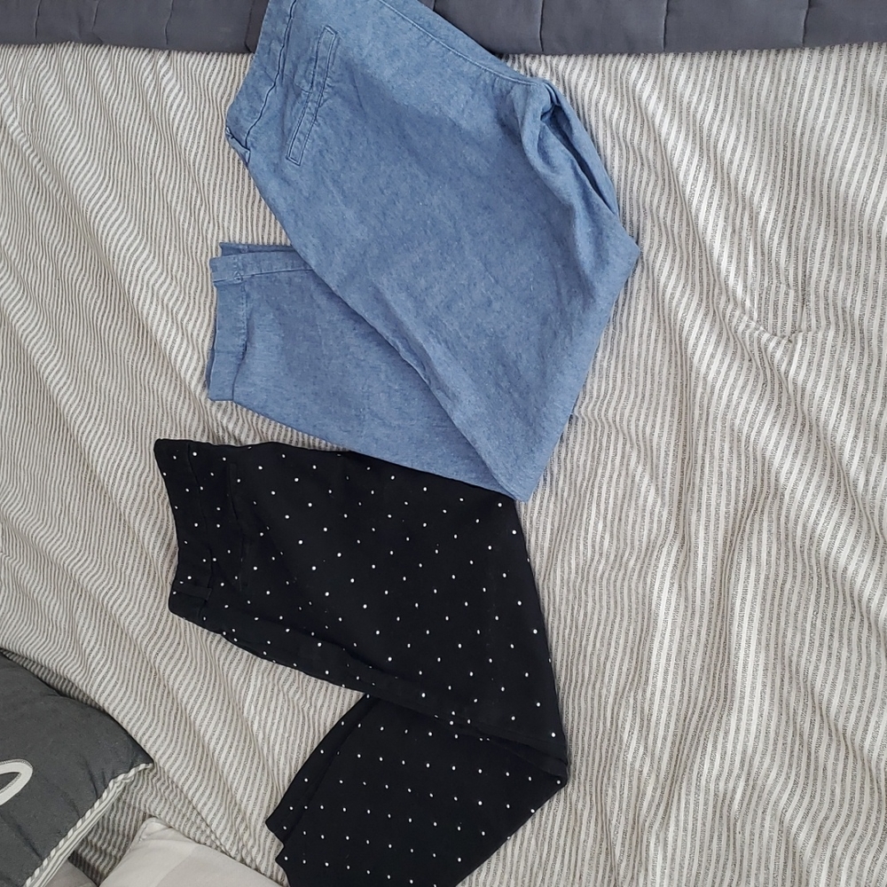 Bundle of womens pixie pants